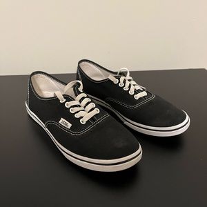 Black Vans Low Profile Great Condition